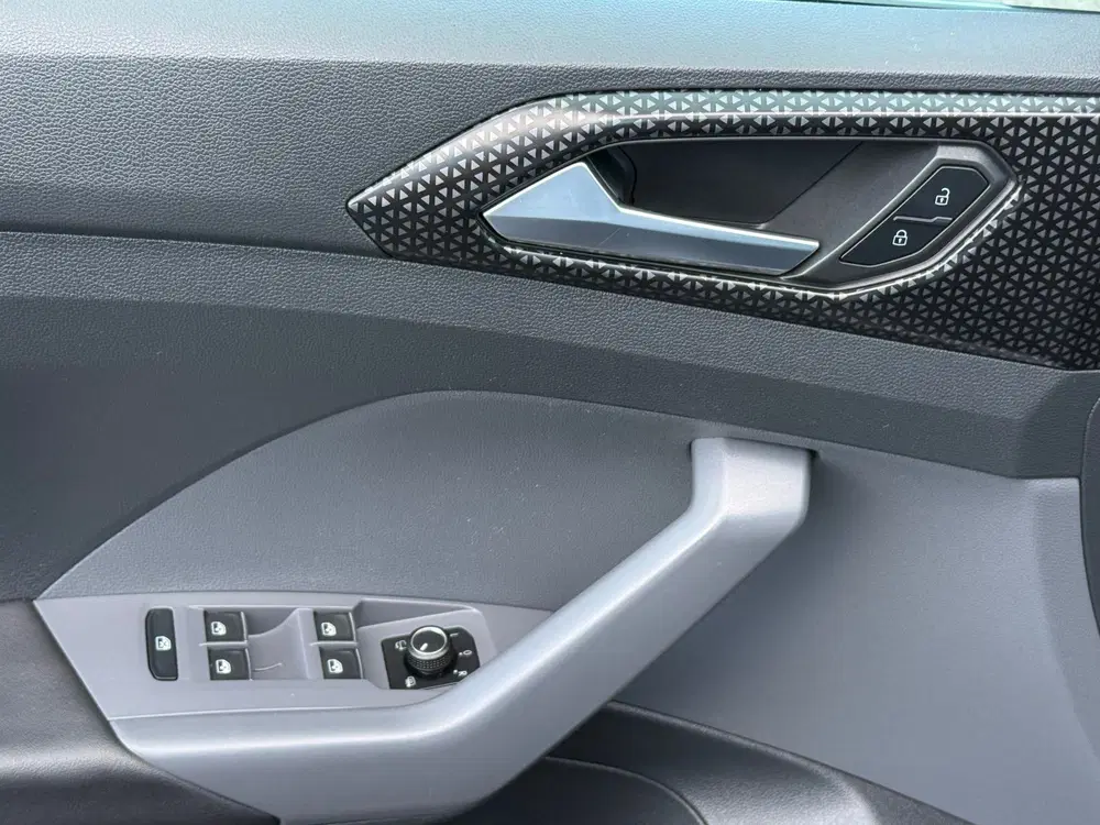 Volkswagen T-Cross 1.0 TSI Style Business Adaptive Cruise uit 2020, foto 7