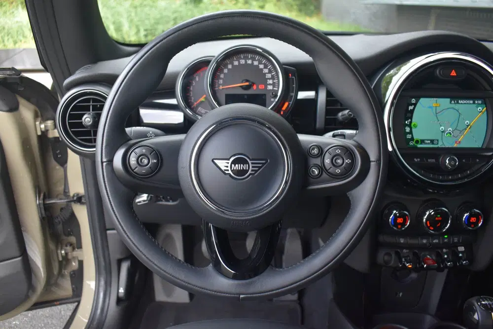 Mini Cooper 1.5 Cooper Chili uit 2019, foto 12