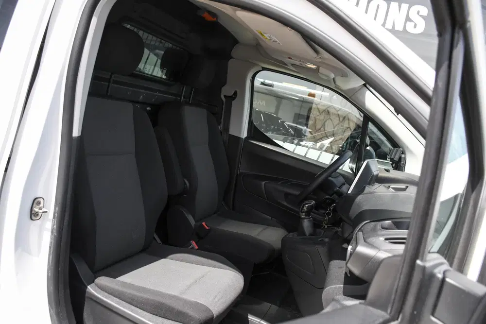 Citroën Berlingo Citroen Berlingo 1.5 BlueHDI Club 75KW uit 2020, foto 15