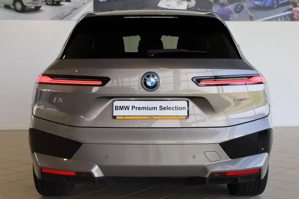 BMW iX xDrive40 Business Edition Plus 77 kWh uit 2023, foto 5