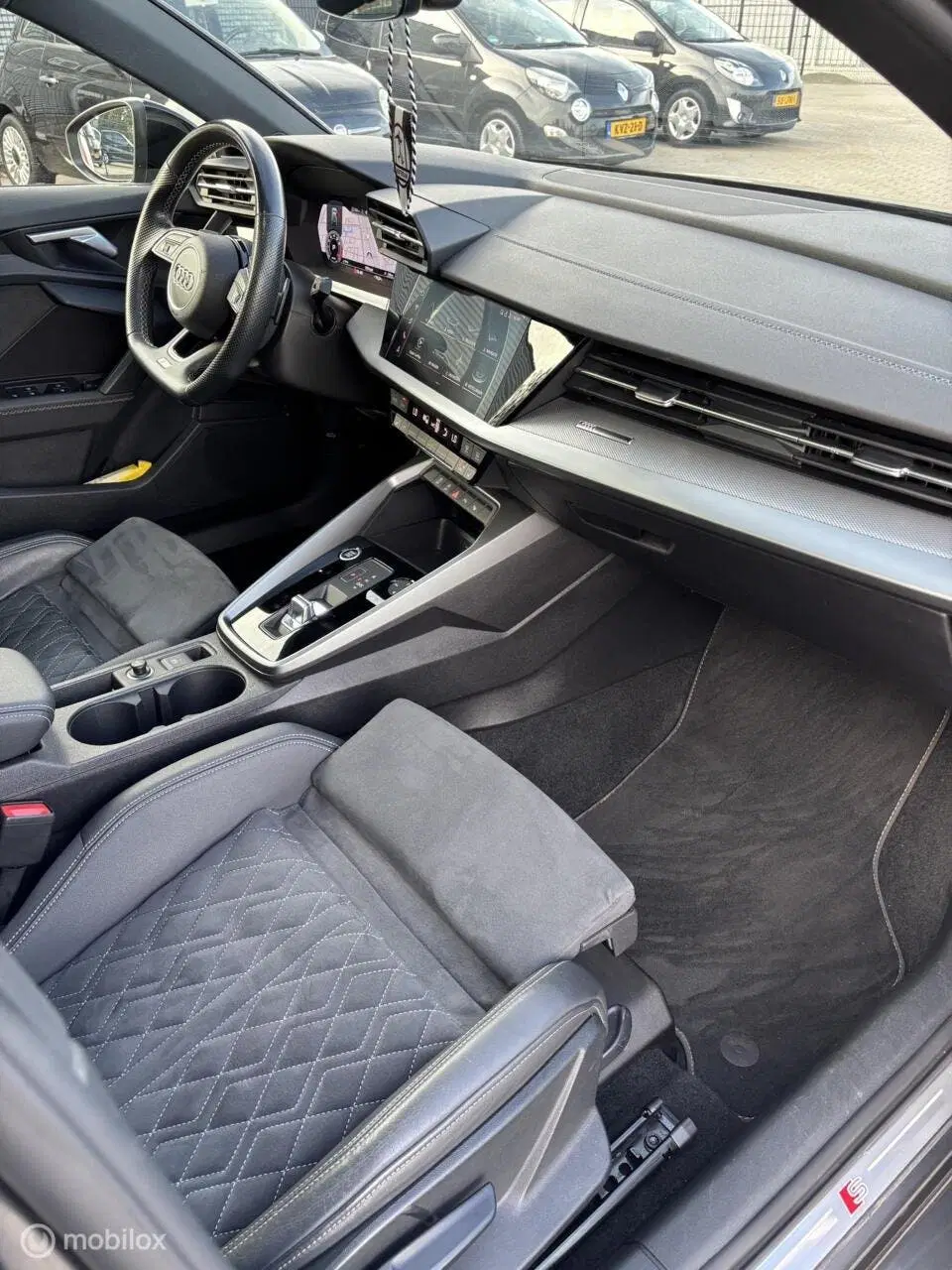 Audi A3 35 TFSI S LINE PANODAK VOLL OPTIE uit 2022, foto 13