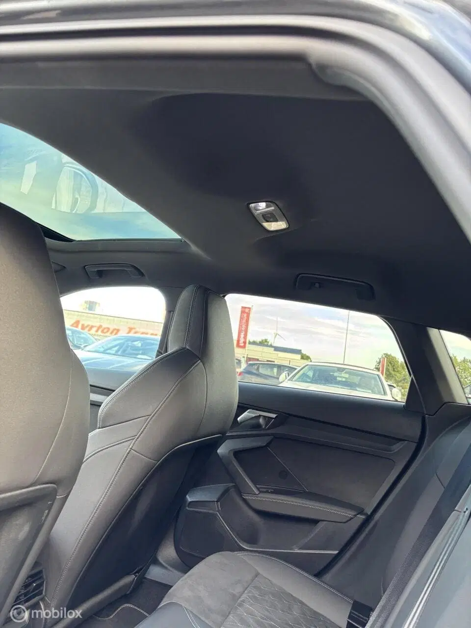 Audi A3 35 TFSI S LINE PANODAK VOLL OPTIE uit 2022, foto 15