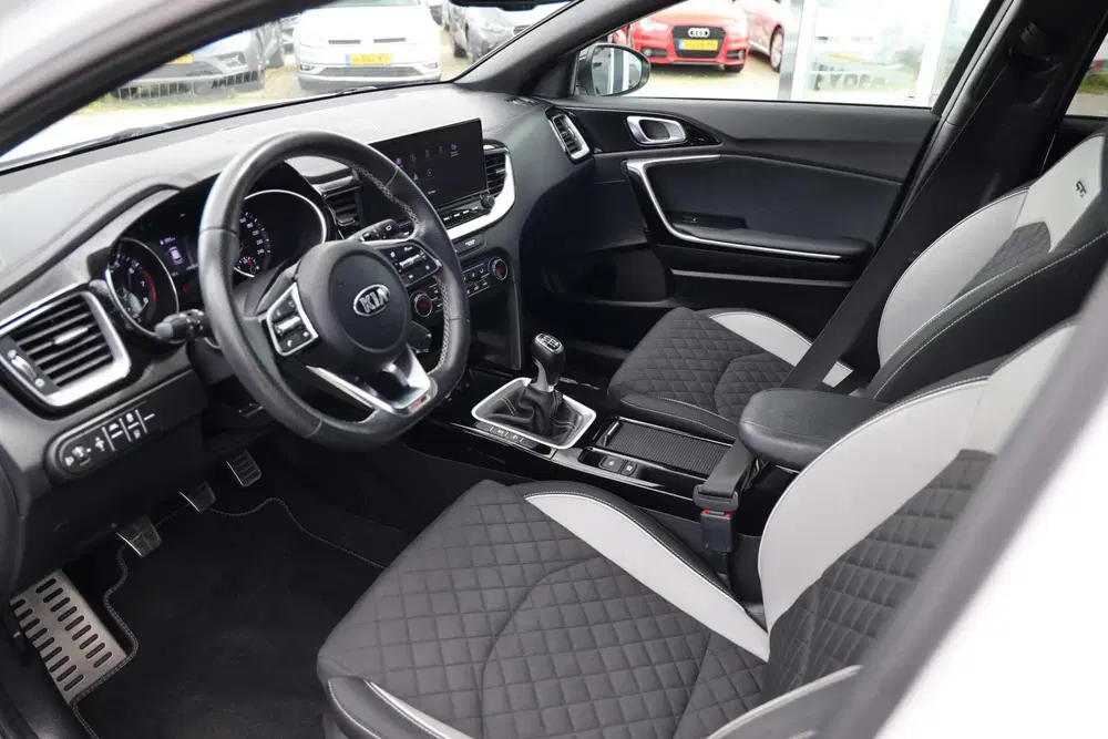 Kia ProCeed 1.0 T-GDI GT-Line uit 2021, foto 5