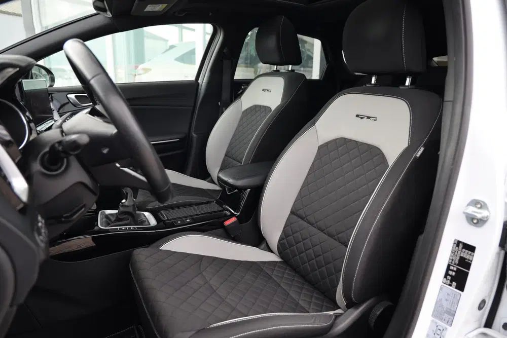 Kia ProCeed 1.0 T-GDI GT-Line uit 2021, foto 6