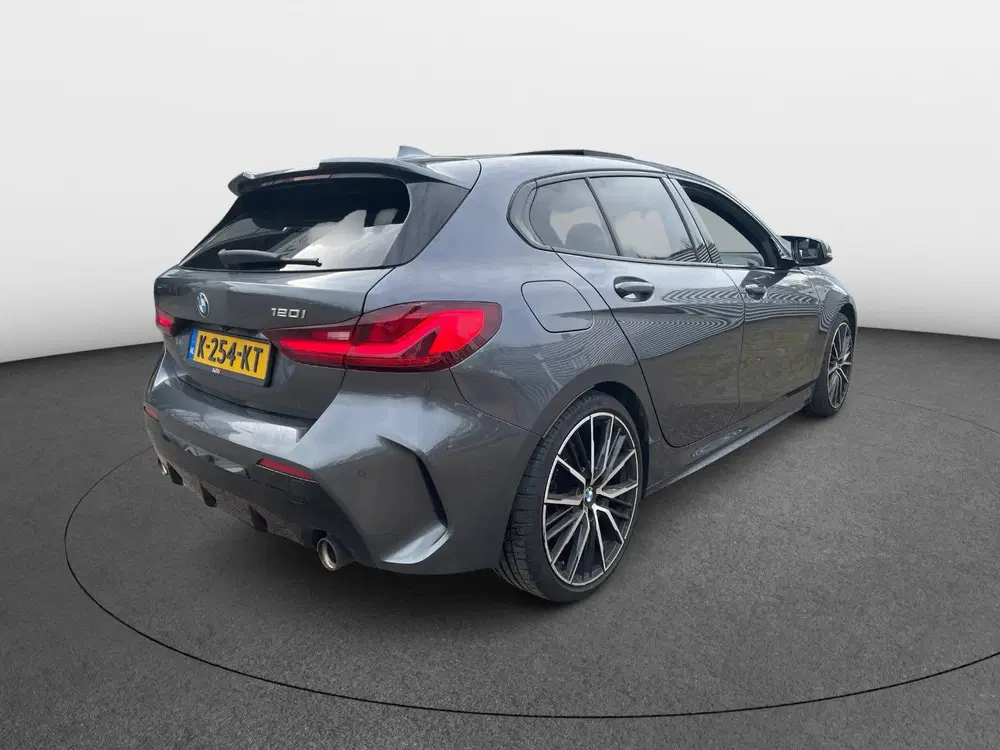 BMW 1-serie 120i High Executive Edition M PANO CAMERA uit 2021, foto 4