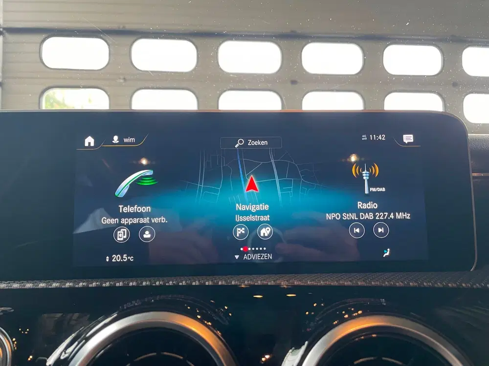Mercedes-Benz CLA 180 Business CAMERA NAVI LED CRUISE uit 2021, foto 13