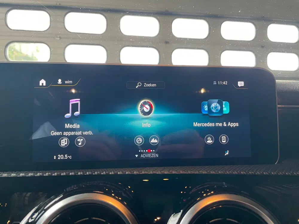 Mercedes-Benz CLA 180 Business CAMERA NAVI LED CRUISE uit 2021, foto 14
