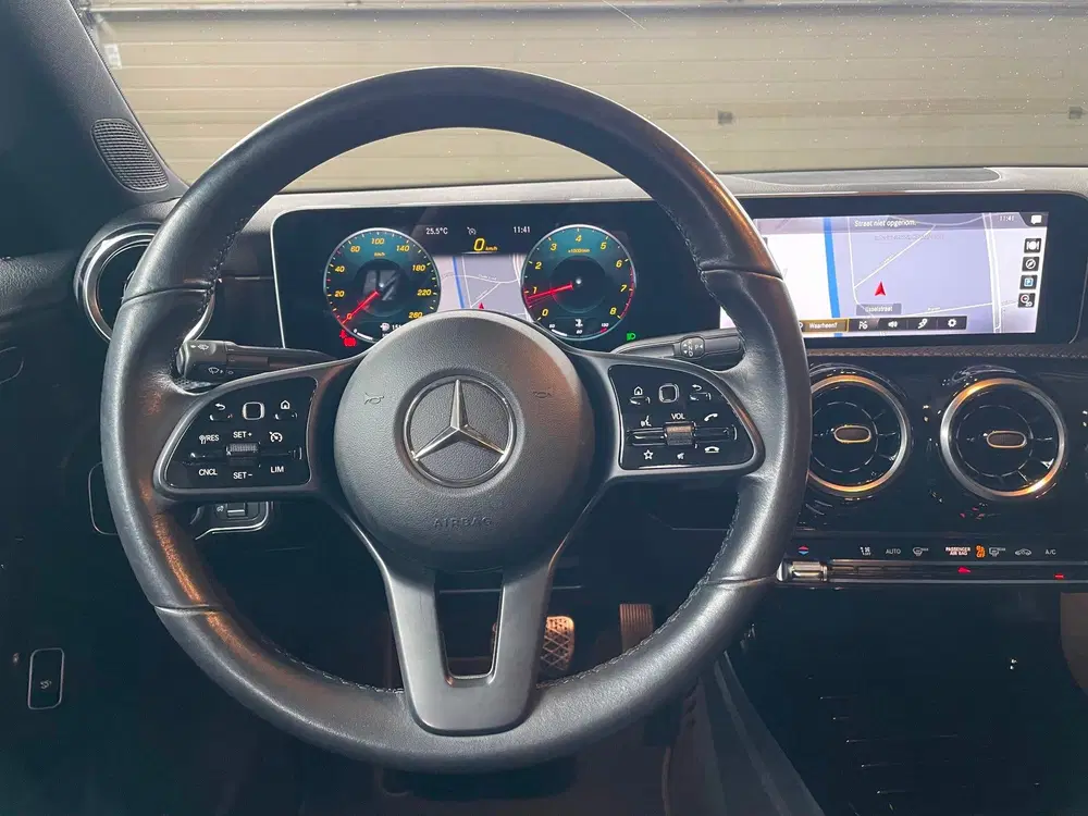 Mercedes-Benz CLA 180 Business CAMERA NAVI LED CRUISE uit 2021, foto 8