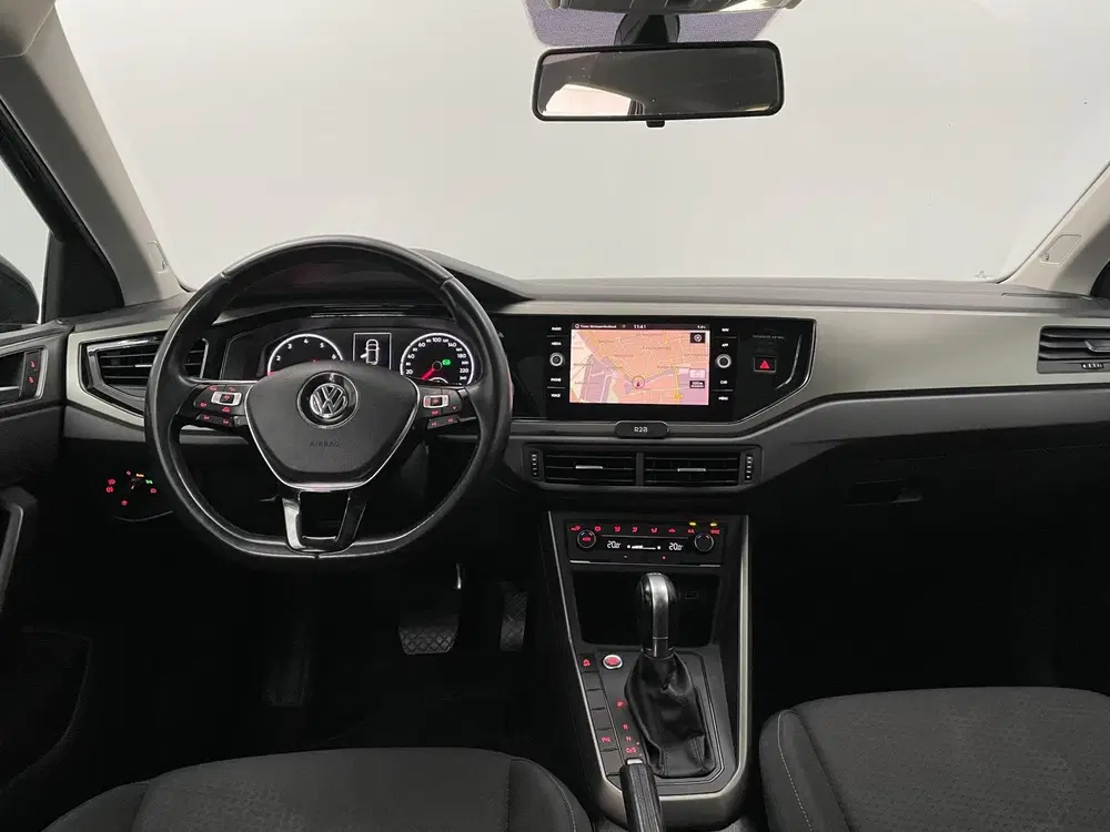 Volkswagen Polo 1.0 TSI DSG PANO CAMERA ACC CARPLAY LED KE uit 2019, foto 7