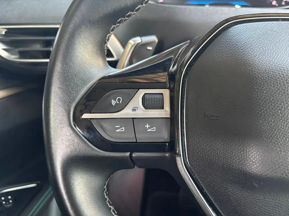 Peugeot 5008 1.2 PureTech Allure Pack 7-persoons CAMERA uit 2021, foto 15