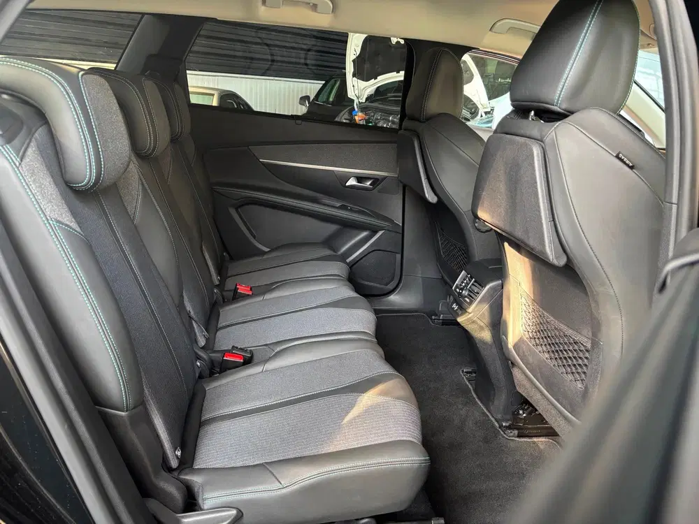 Peugeot 5008 1.2 PureTech Allure Pack 7-persoons CAMERA uit 2021, foto 9