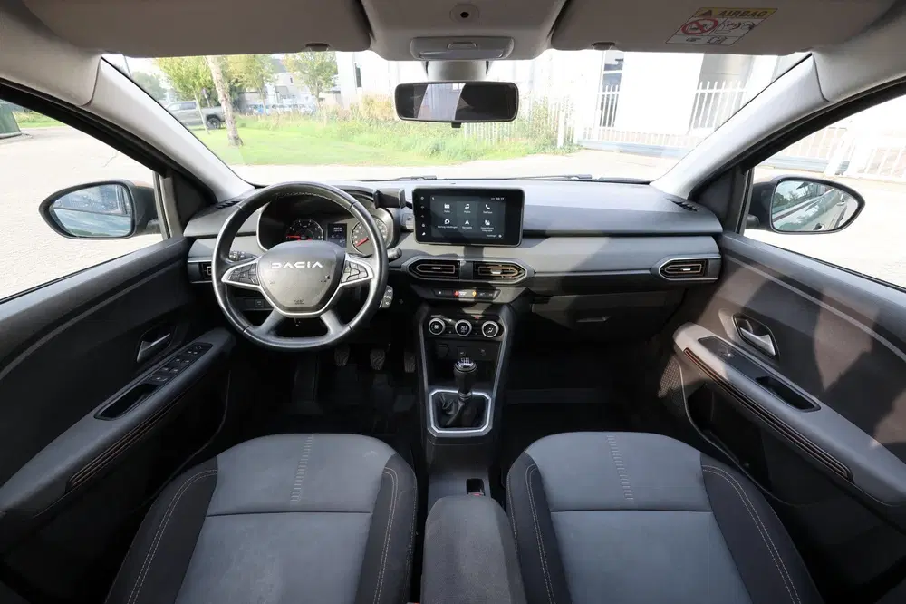 Dacia Jogger 1.0 TCe 100 ECO-G Extreme 5p. uit 2023, foto 3