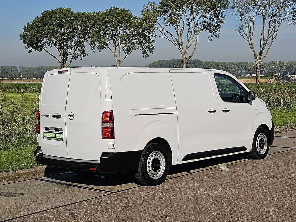 Opel Vivaro L3H1 75 kWh Long Range Snelladen Airco PDC uit 2022, foto 3