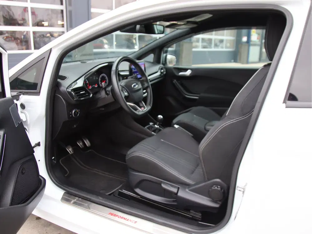 Ford Fiesta 1.5 ST-3 Dealer ond uit 2019, foto 9