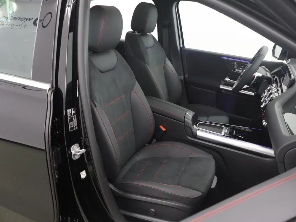 Mercedes-Benz B-Klasse 180 Business Solution AMG uit 2025, foto 10