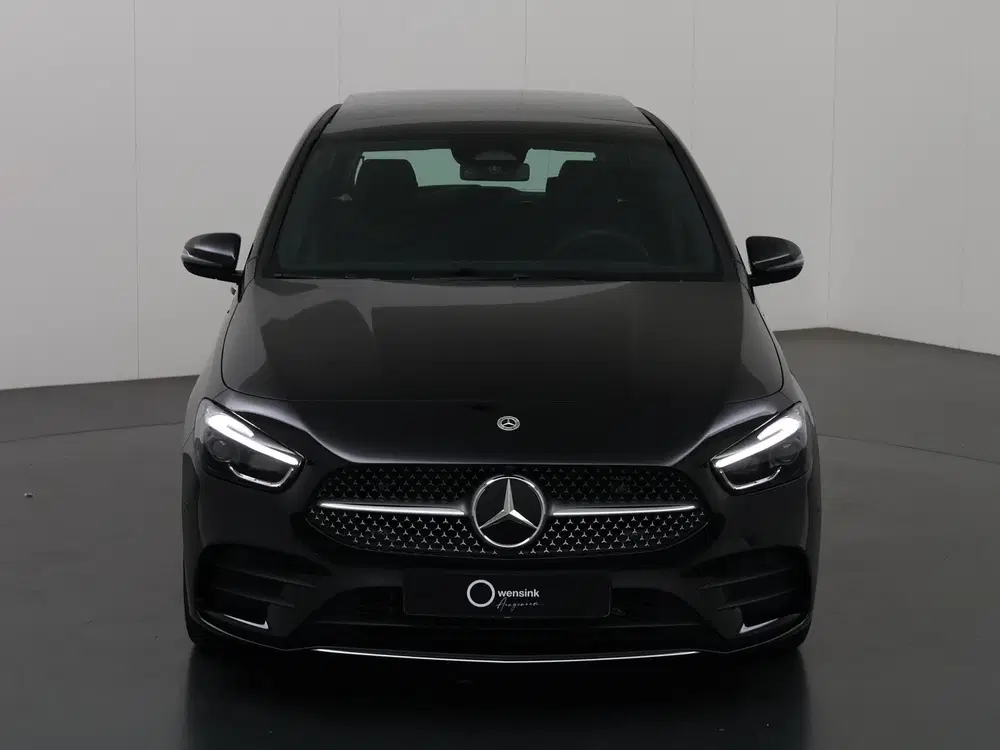 Mercedes-Benz B-Klasse 180 Business Solution AMG uit 2025, foto 3