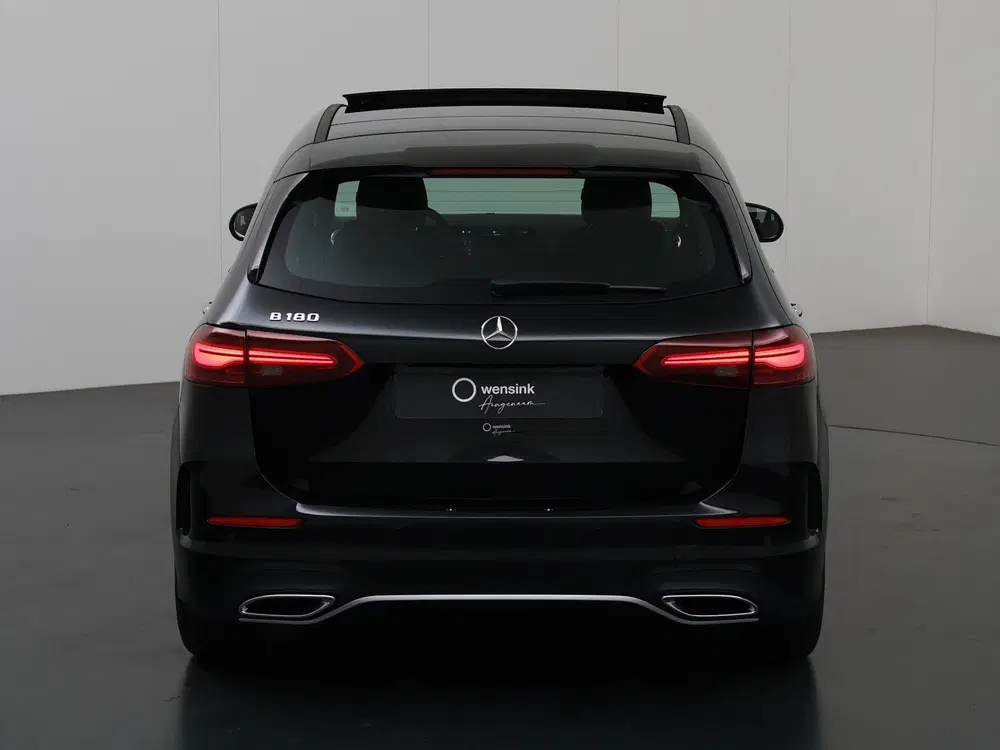 Mercedes-Benz B-Klasse 180 Business Solution AMG uit 2025, foto 4