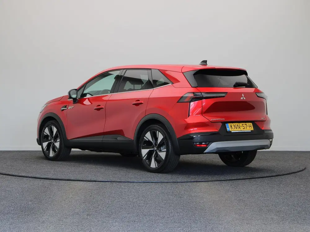 Mitsubishi Grandis 1.8 HEV First Edition uit 2026, foto 2