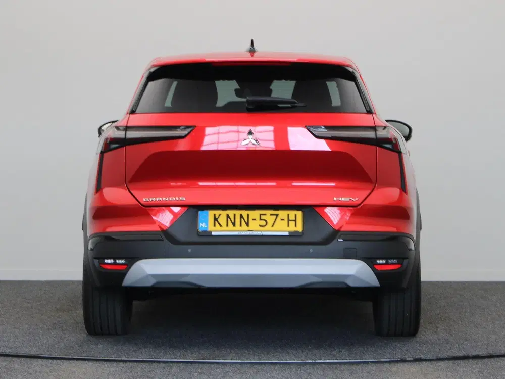 Mitsubishi Grandis 1.8 HEV First Edition uit 2026, foto 7