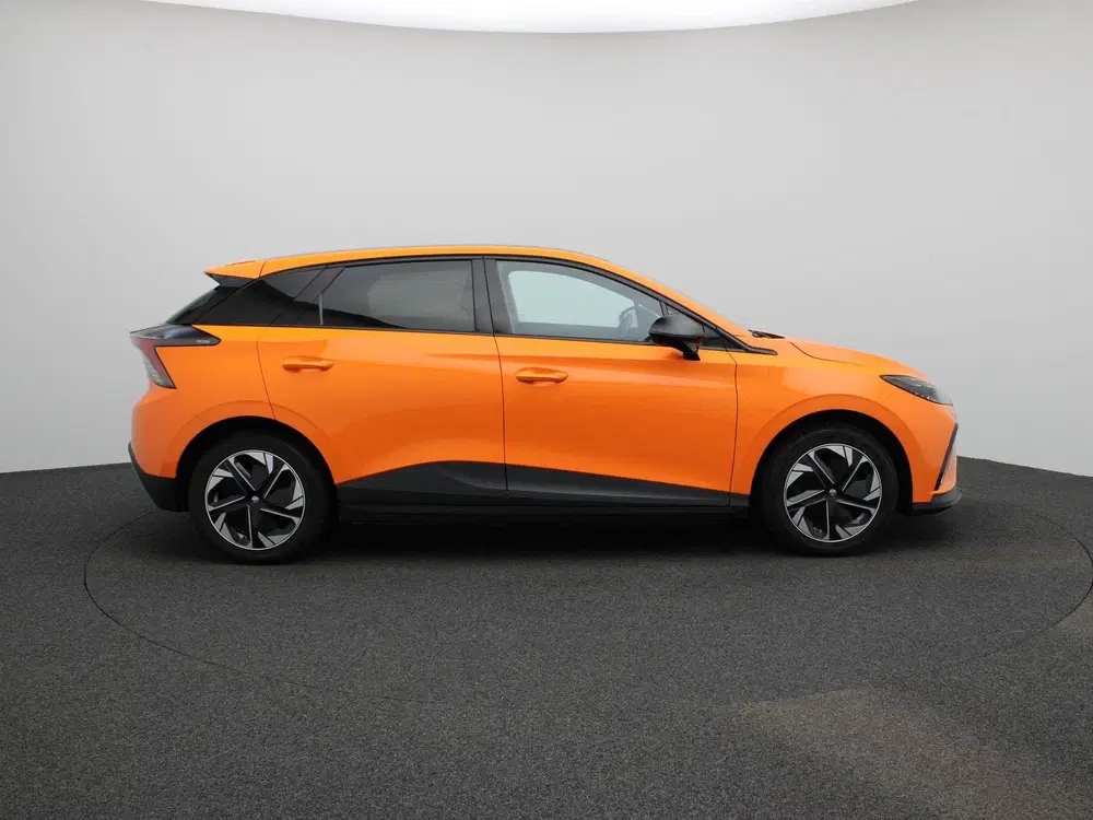 MG MG4 Luxury 64 kWh uit 2022, foto 6