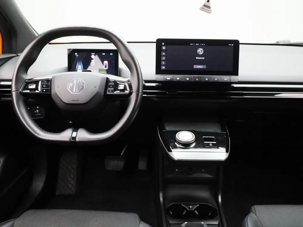 MG MG4 Luxury 64 kWh uit 2022, foto 7