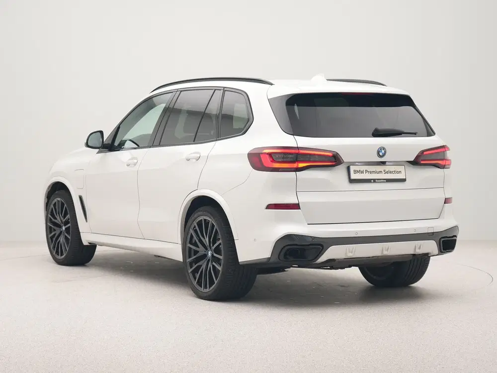 BMW X5 xDrive45e M-Sport uit 2023, foto 10