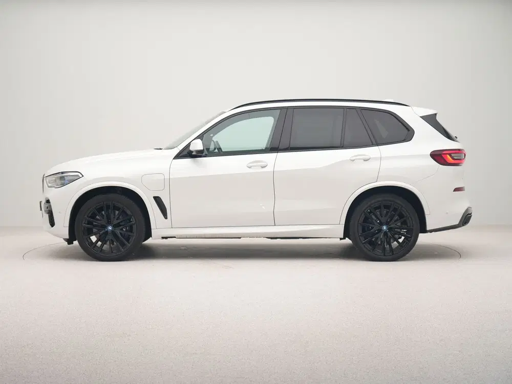BMW X5 xDrive45e M-Sport uit 2023, foto 11