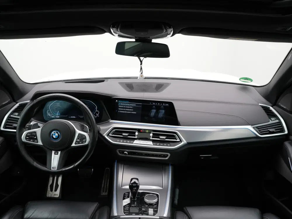 BMW X5 xDrive45e M-Sport uit 2023, foto 12