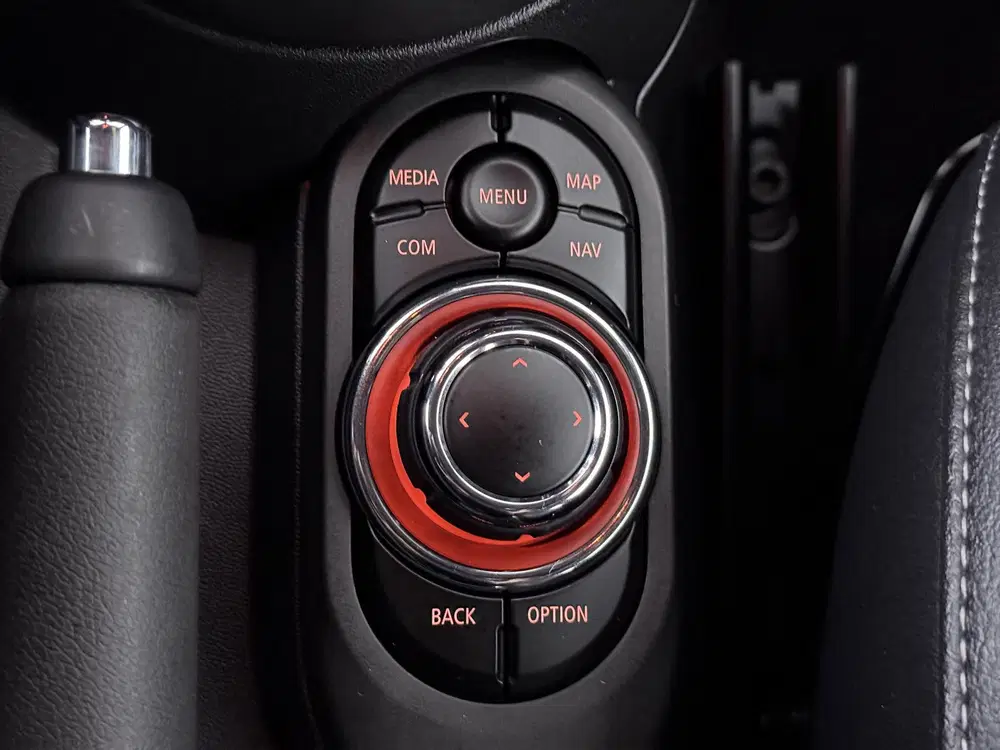 Mini Cooper 1.5 Cooper Business Edition uit 2021, foto 14