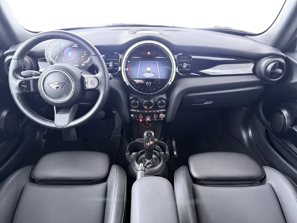 Mini Cooper 1.5 Cooper Business Edition uit 2021, foto 5