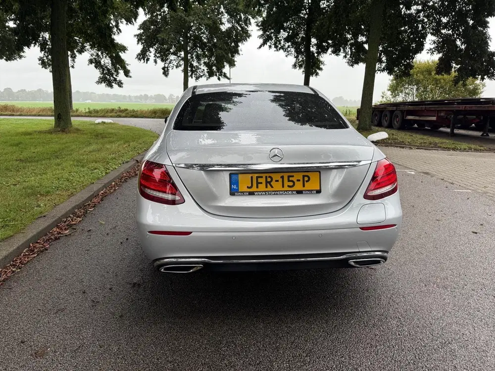 Mercedes-Benz E-Klasse 300 e AMG Line uit 2020, foto 4