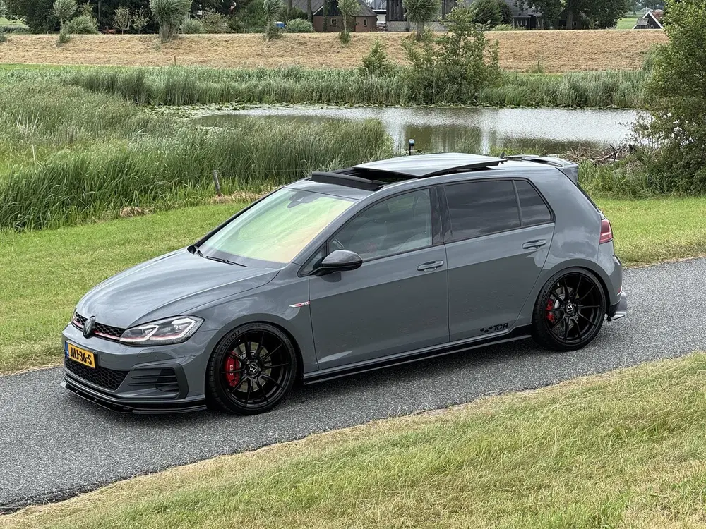 Volkswagen Golf 7.5 2.0 TSI GTI TCR 500PK uit 2019, foto 6