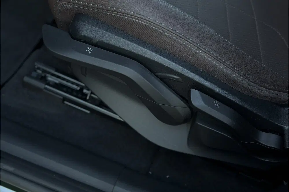 BMW 2-serie 2 Serie Active Tourer 225e xDrive uit 2023, foto 10