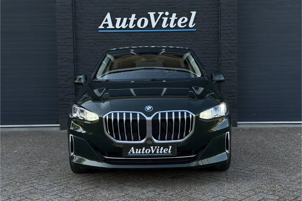 BMW 2-serie 2 Serie Active Tourer 225e xDrive uit 2023, foto 13