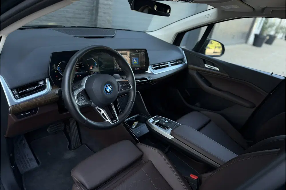 BMW 2-serie 2 Serie Active Tourer 225e xDrive uit 2023, foto 8
