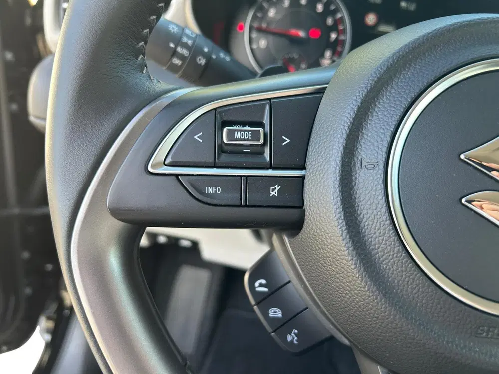 Suzuki Swift 1.2 Select Smart Hybrid Automaat NU RIJKLA uit 2026, foto 13