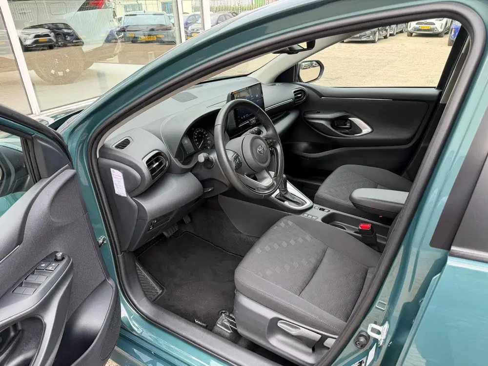 Toyota Yaris 1.5 Hybrid 115 Comfort uit 2025, foto 12