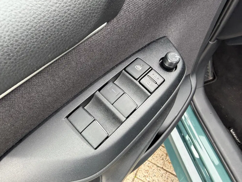 Toyota Yaris 1.5 Hybrid 115 Comfort uit 2025, foto 13