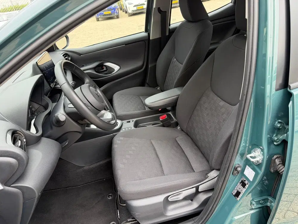 Toyota Yaris 1.5 Hybrid 115 Comfort uit 2025, foto 14