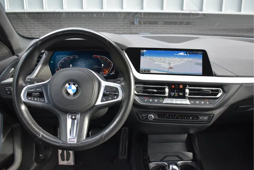 BMW 1-serie 118i Aut. M-Sport uit 2021, foto 6
