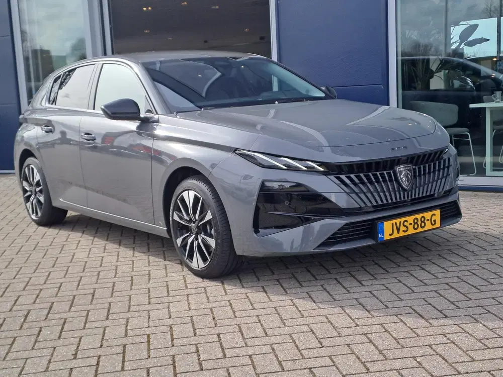 Peugeot 308 1.2 Hybrid 145 e-DCS6 Allure 360 Graden ca uit 2026, foto 3
