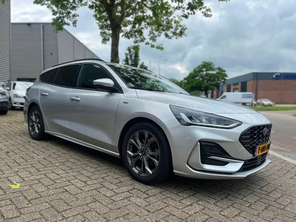 Ford Focus 1.0 EcoBoost Hybrid ST Line 155PK AUTOMAAT uit 2023, foto 13