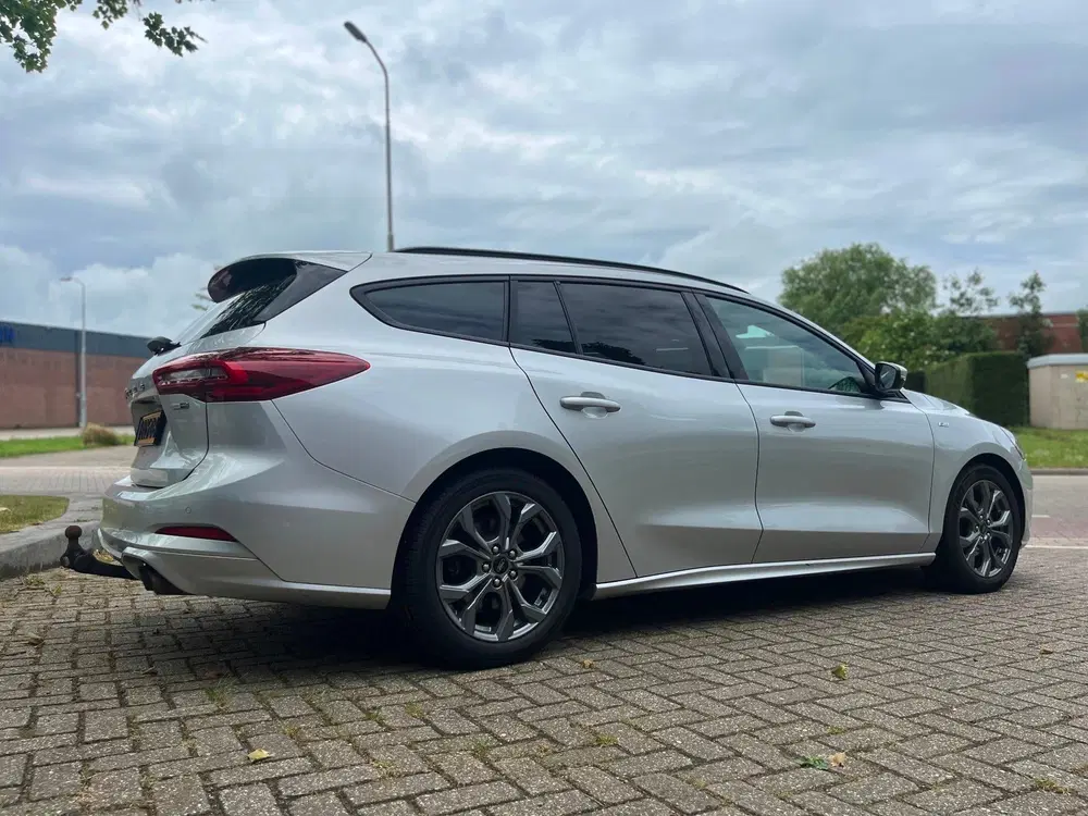 Ford Focus 1.0 EcoBoost Hybrid ST Line 155PK AUTOMAAT uit 2023, foto 9
