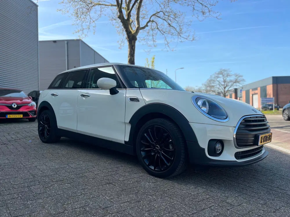 Mini Clubman 1.5 Business Edition *NW APK 12-2028 AUTOM uit 2021, foto 12