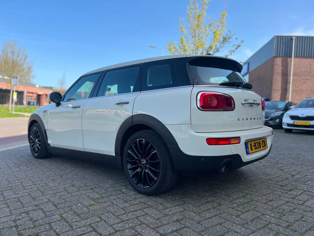 Mini Clubman 1.5 Business Edition *NW APK 12-2028 AUTOM uit 2021, foto 13