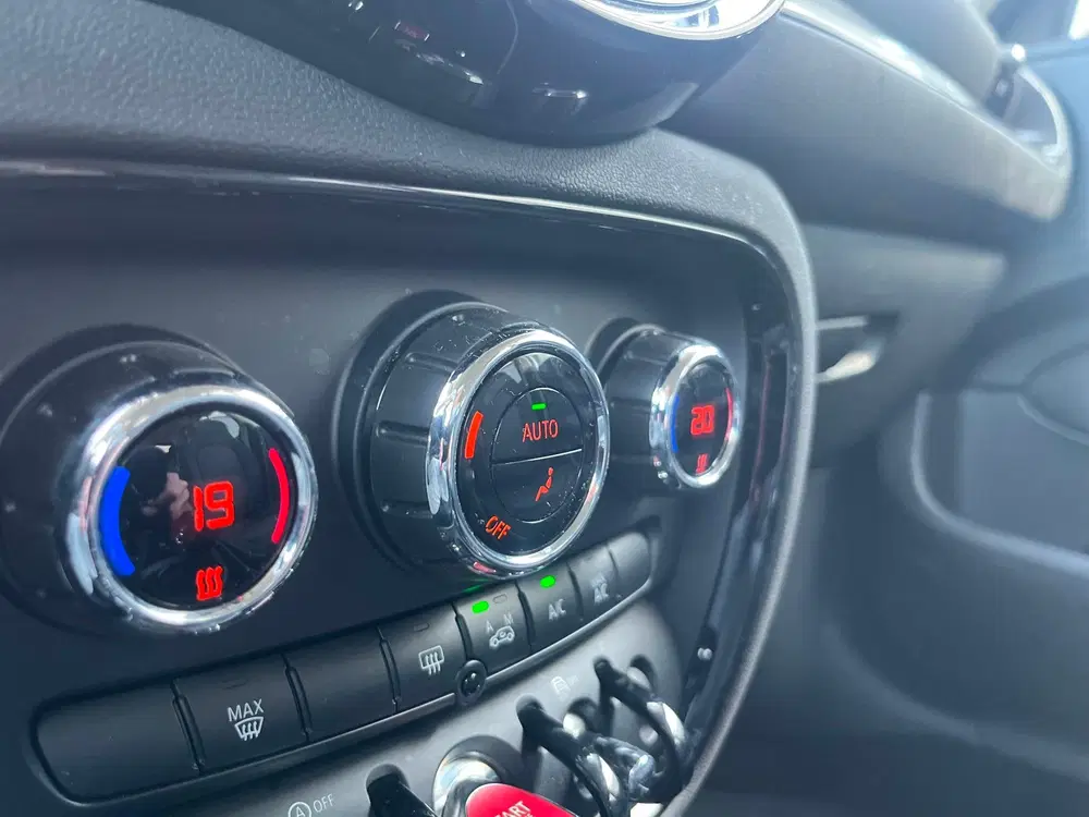 Mini Clubman 1.5 Business Edition *NW APK 12-2028 AUTOM uit 2021, foto 5