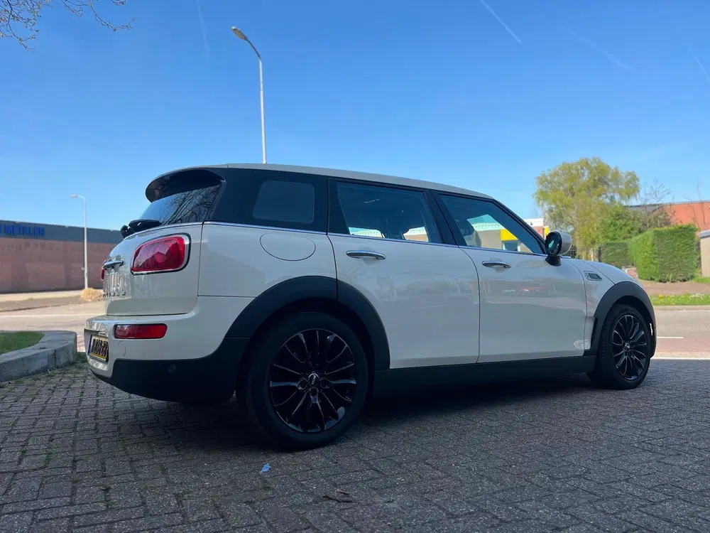 Mini Clubman 1.5 Business Edition *NW APK 12-2028 AUTOM uit 2021, foto 6
