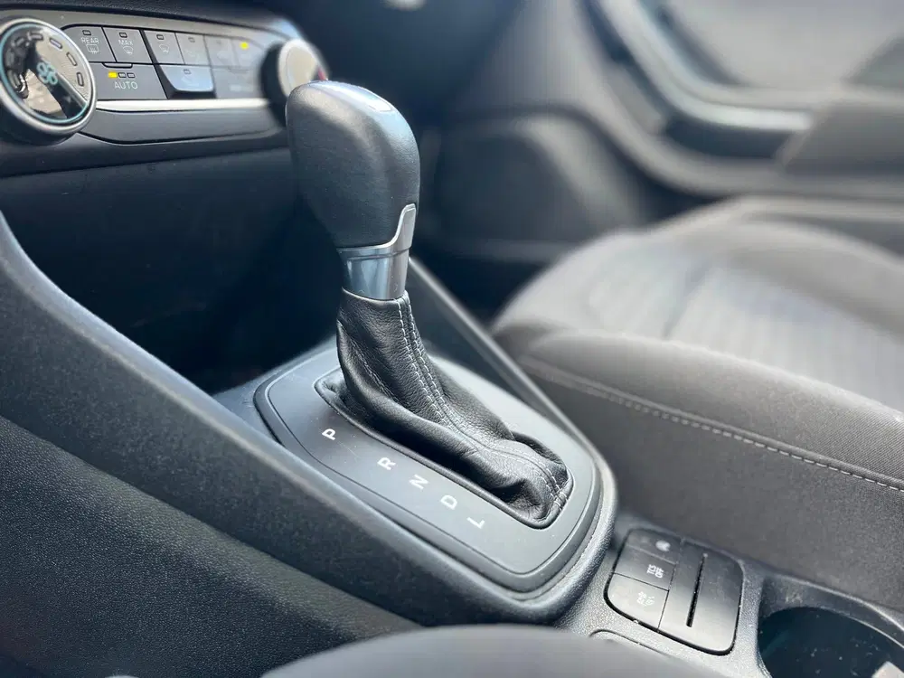 Ford Fiesta 1.0 Titanium AUTOMAAT+NL-AUTO+1EIG+NAP+NAV uit 2021, foto 2