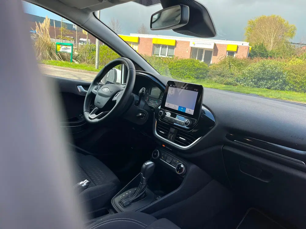 Ford Fiesta 1.0 Titanium AUTOMAAT+NL-AUTO+1EIG+NAP+NAV uit 2021, foto 4