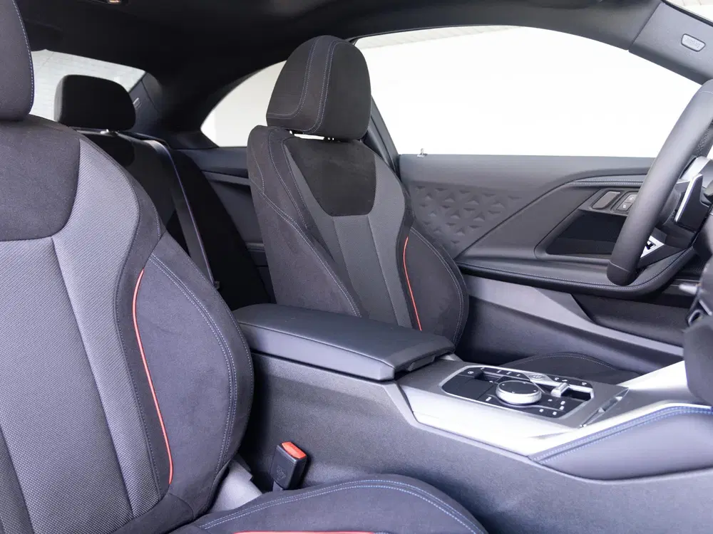 BMW 2-serie Coupé 220i uit 2026, foto 10